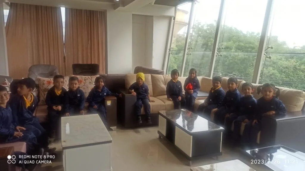 Field Trip - Photo 15